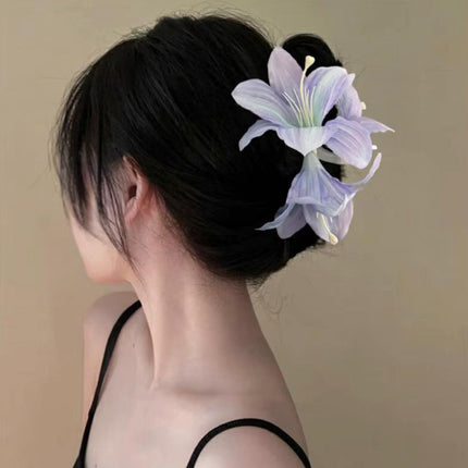 Flower hair clip