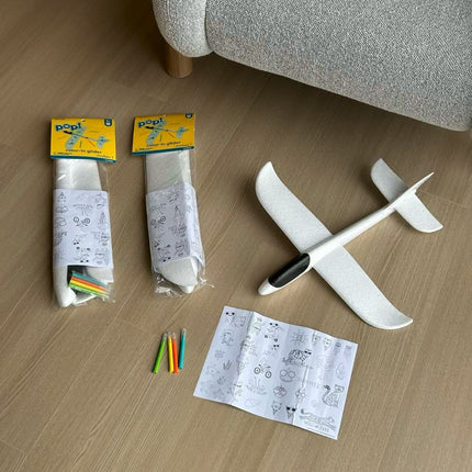 DIY painting glider flight plane with stickers and markers
