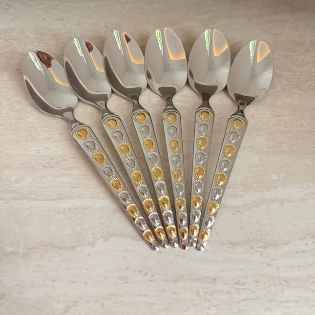 6 ملاعق صغيرة فضية وذهبية للحلويات