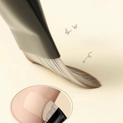 Ultra thin artist foundation brush