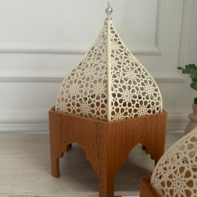 Pyramid wooden tray with metal cover