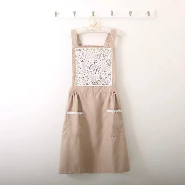 مريلة بسيطة على طراز الأميرة