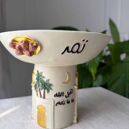 Date resin stand for ramadan