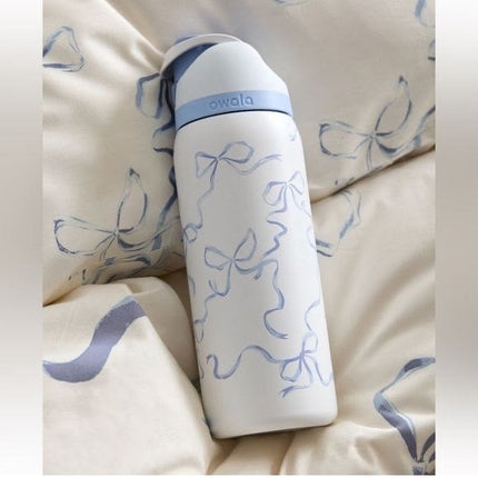 Owala FreeSip Insulated Stainless Steel Water Bottle