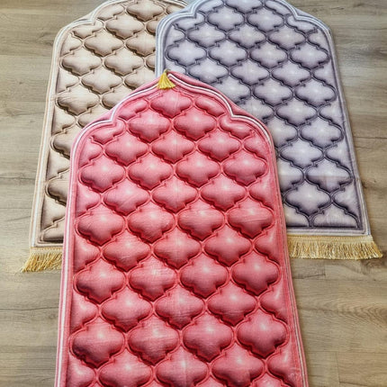 سجادة صلاة سوداء سميكة مبطنة