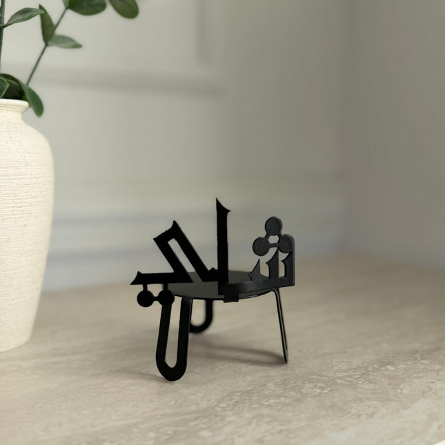 Metal tea stand