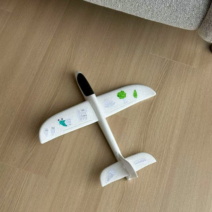 DIY painting glider flight plane with stickers and markers