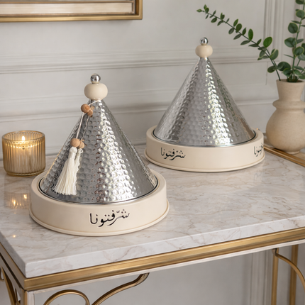 طبق فضي بيج على شكل هرم شرفتونا